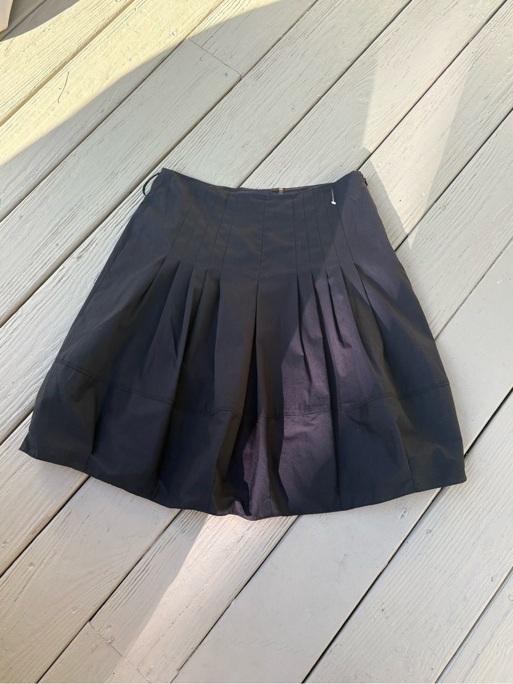 Tahari Black Pleated Circle Skirt, Size: 8
